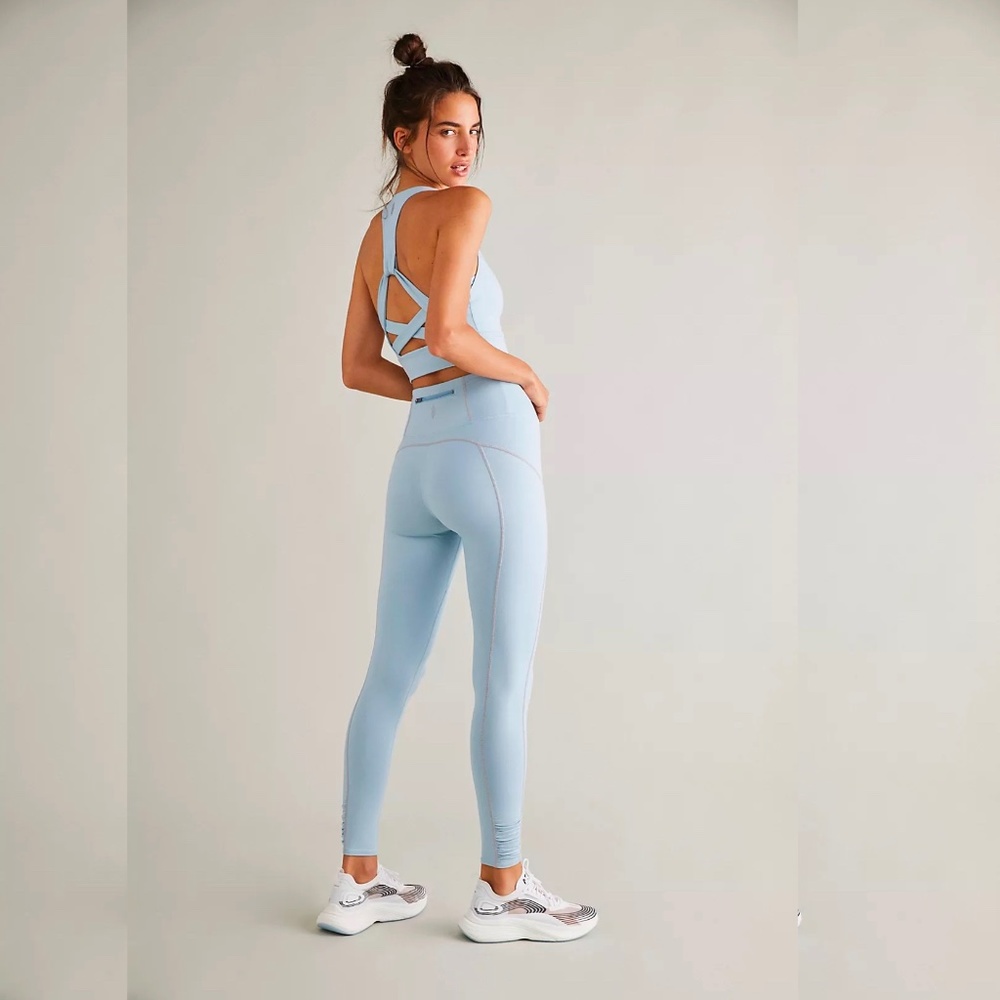 RARE Free People You're A Peach Leggings, Size M, in Blue